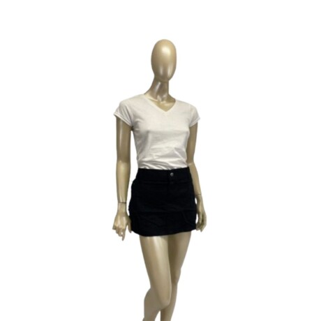 Delantal Corto Simil Pantalón Bolsillos Unisex Negro