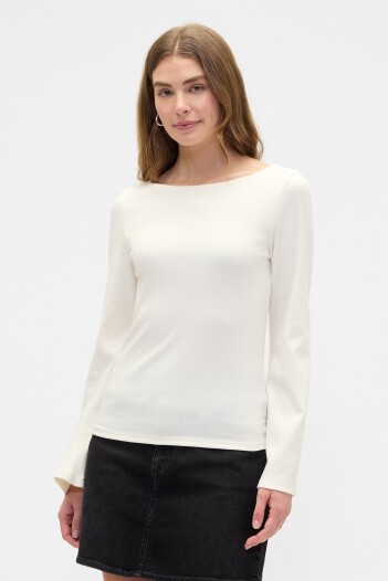 Remera Cuello Bote Mujer Ivory Frost
