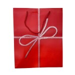 BOLSO DE REGALO CON DISEÑO ELEGANTE • 32x26cm BOLSO DE REGALO CON DISEÑO ELEGANTE • 32x26cm