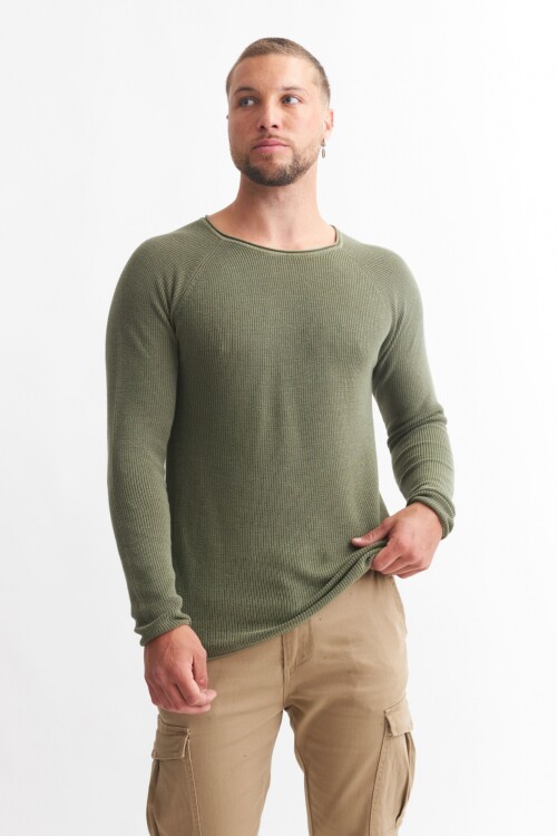 Sweater manga ranglán VERDE OLIVA
