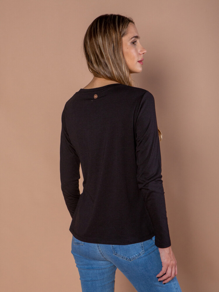 REMERA OLIANA Negro