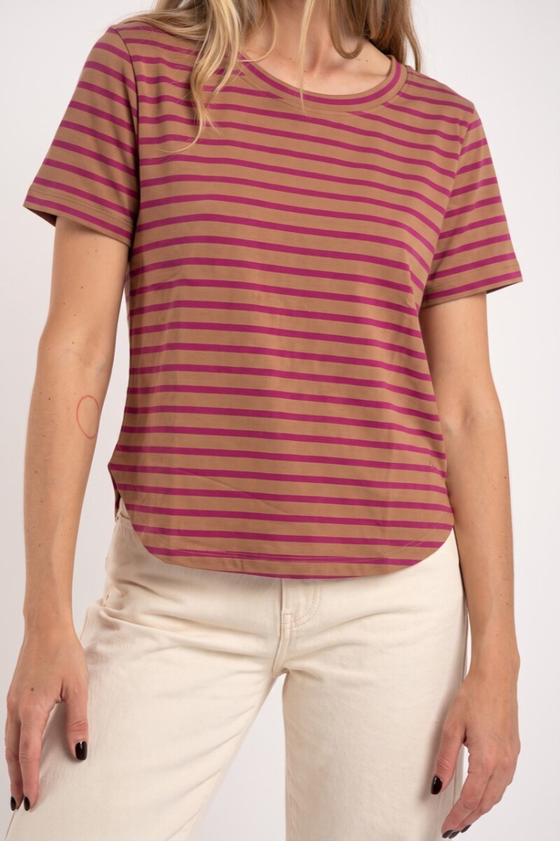 Remera Rayada Magenta