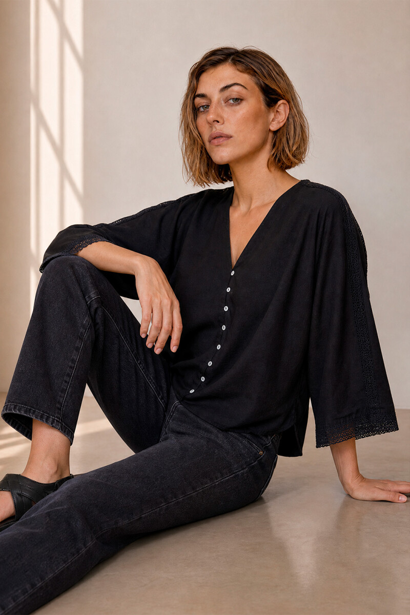 CAMISA THELMA NEGRO