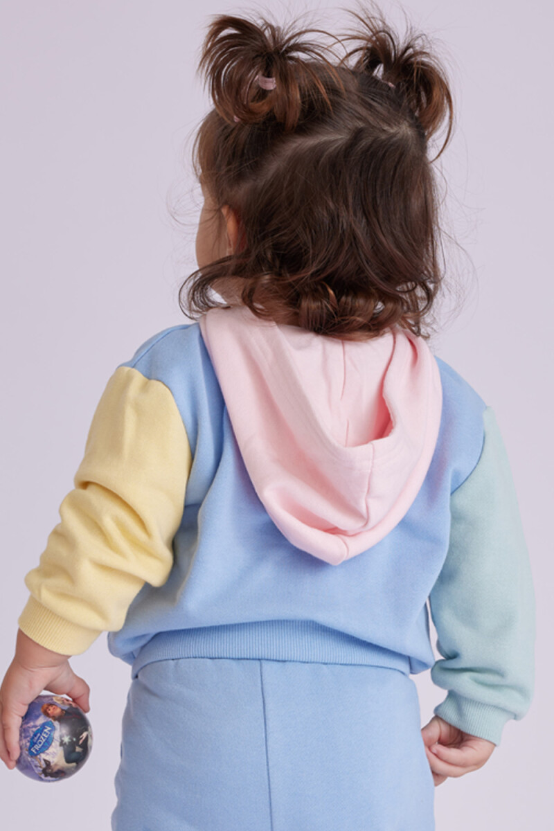 Campera deportiva Block Celeste