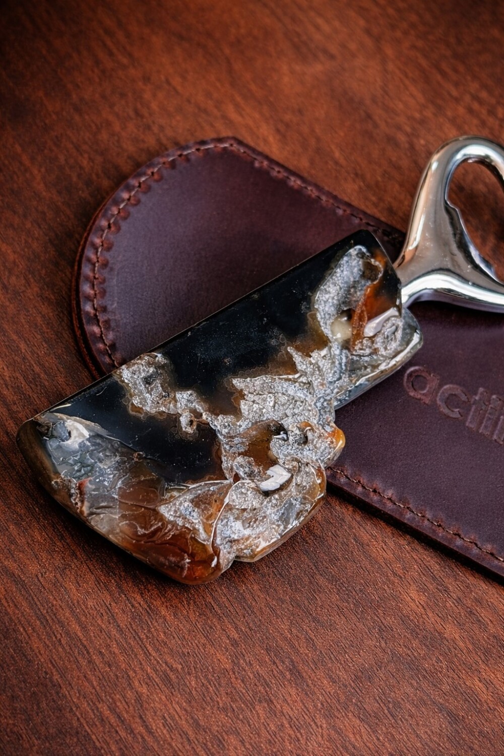 Rustic Beer Opener Negro