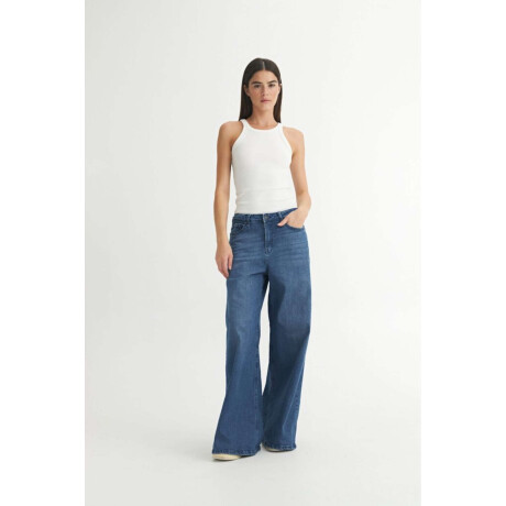 Jean Maia Blue I25