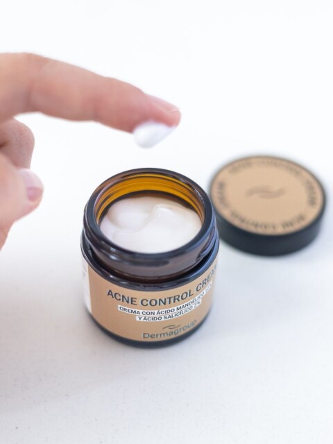 Acné Control Cream ~ Ácido Mandélico 10% + Ácido Salicílico 2% Acné Control Cream ~ Ácido Mandélico 10% + Ácido Salicílico 2%