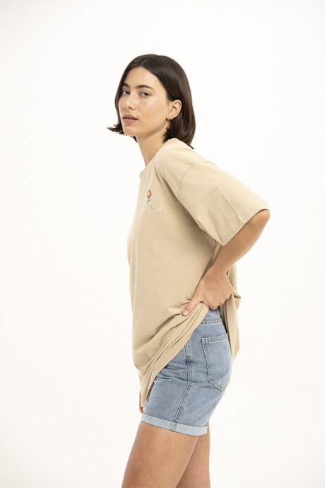 Remera Pulau Lunita Beige