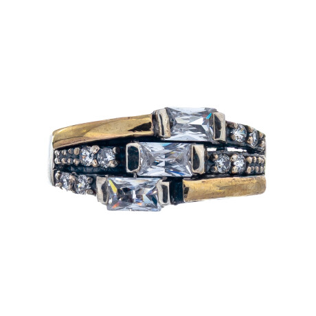 Anillo de plata 925, double en oro 18 ktes y circonias. Anillo de plata 925, double en oro 18 ktes y circonias.