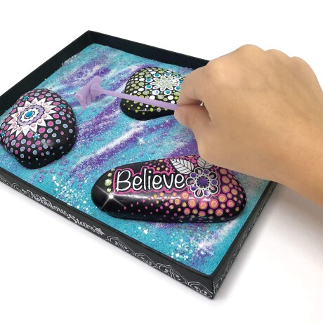 Jardín Zen Cósmico con brillantes Jardín Zen Cósmico con brillantes