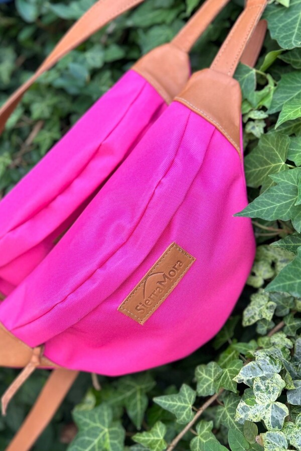 Sporty Fanny Pack Fucsia