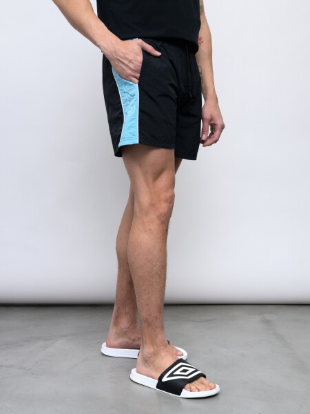 SHORT DE BAÑO TRUCKER Umbro Hombre 027