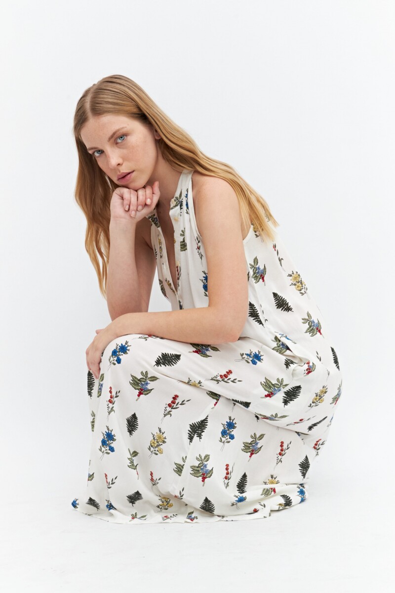 Maxi vestido halter estampado multicolor