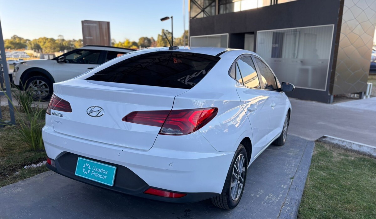 Hyundai HB20S 1,0 Premium - 2023 Hyundai HB20S 1,0 Premium - 2023