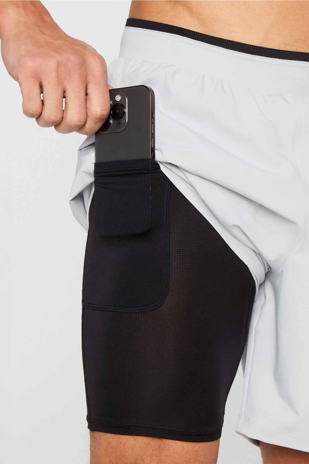 Short Con Malla The Fundamental Short II Lined 7" Hombre Mineral Grey