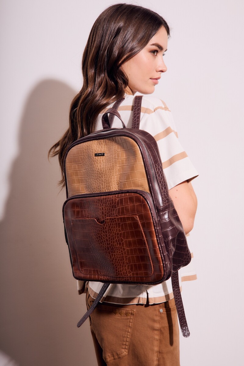 Mochila Maxi Notebook Marrón