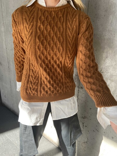 Sweater Mark Camel