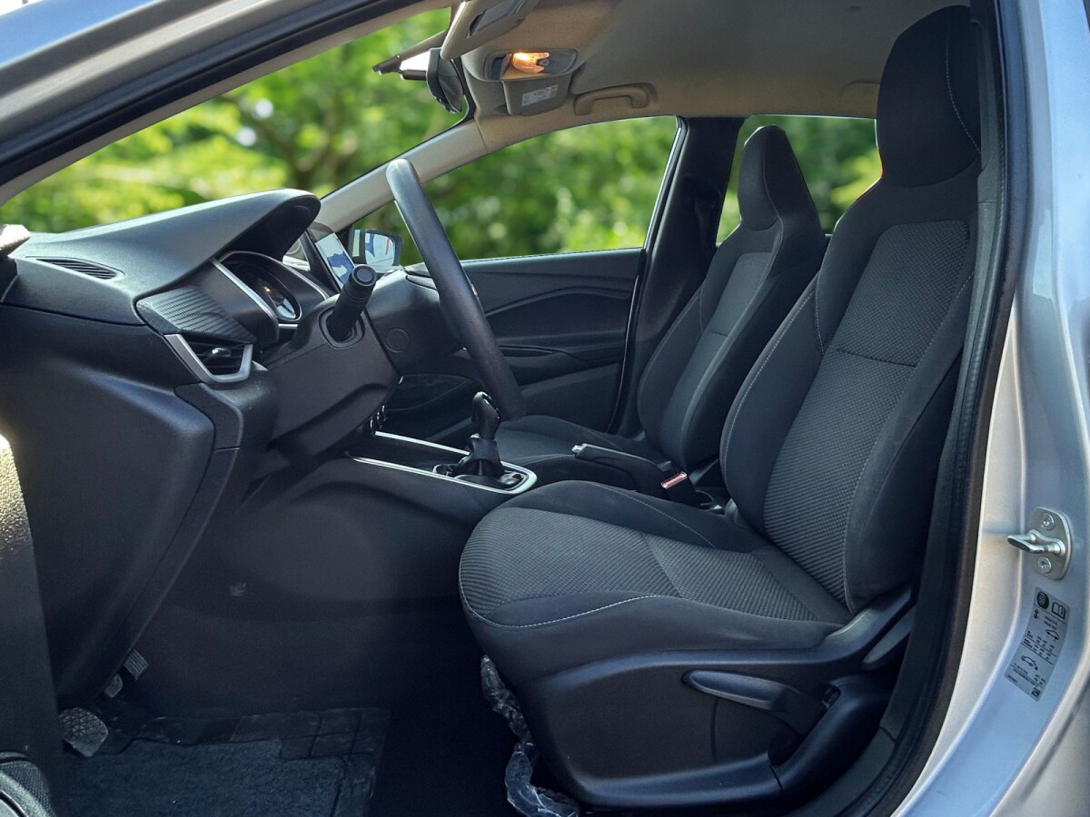 Chevrolet Onix 1.2 LT Extra Full | Permuta / Financia Chevrolet Onix 1.2 LT Extra Full | Permuta / Financia