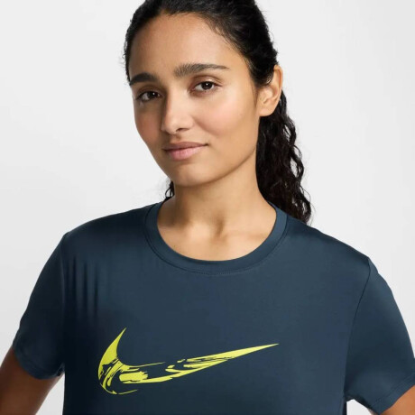 Remera Nike One Swoosh Dri-Fit Top de Mujer Azul