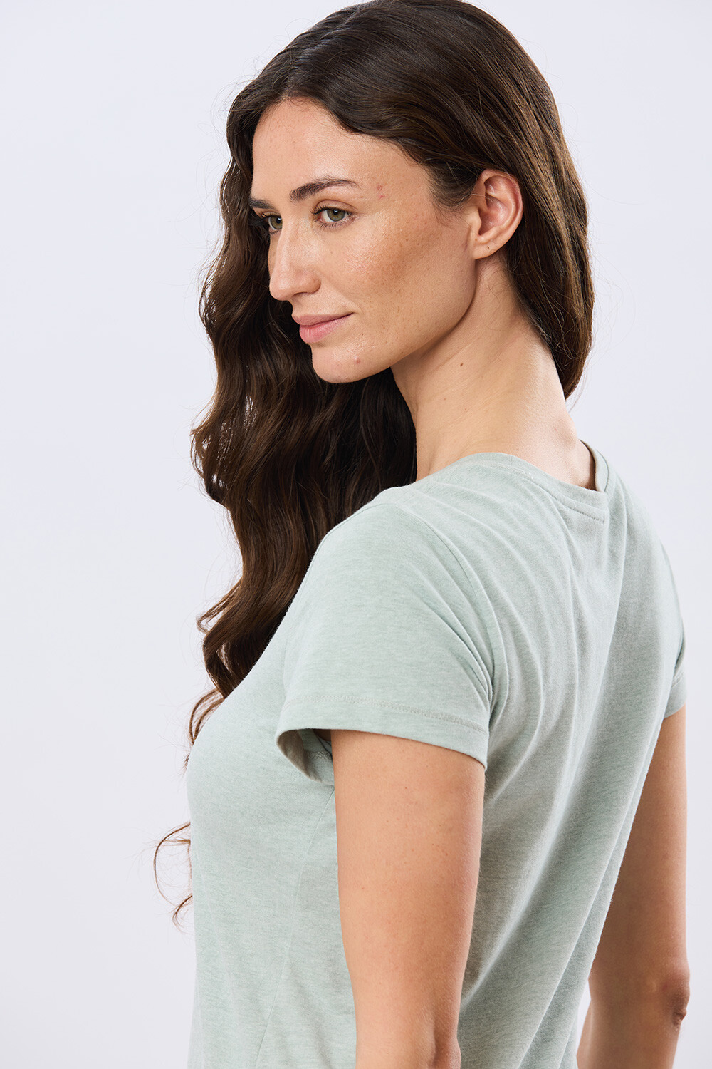 REMERA BÁSICA DE ALGODÓN Verde