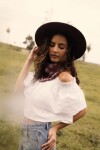 BLUSA ANIKA OFF WHITE BLUSA ANIKA OFF WHITE