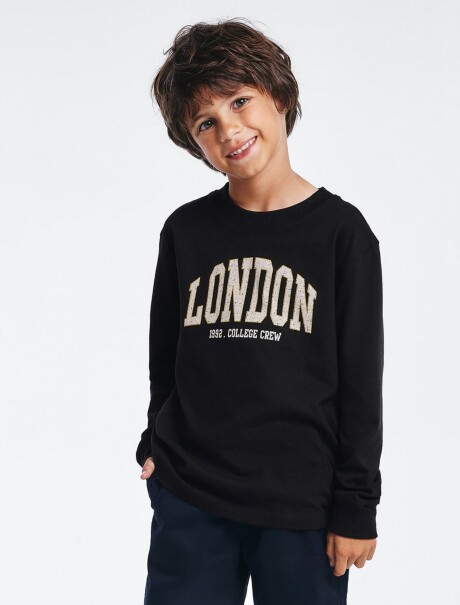 CAMISETA MANGA LARGA INFANTIL CON ESTAMPA NEGRO