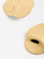 Pendientes Con Relieve dorado
