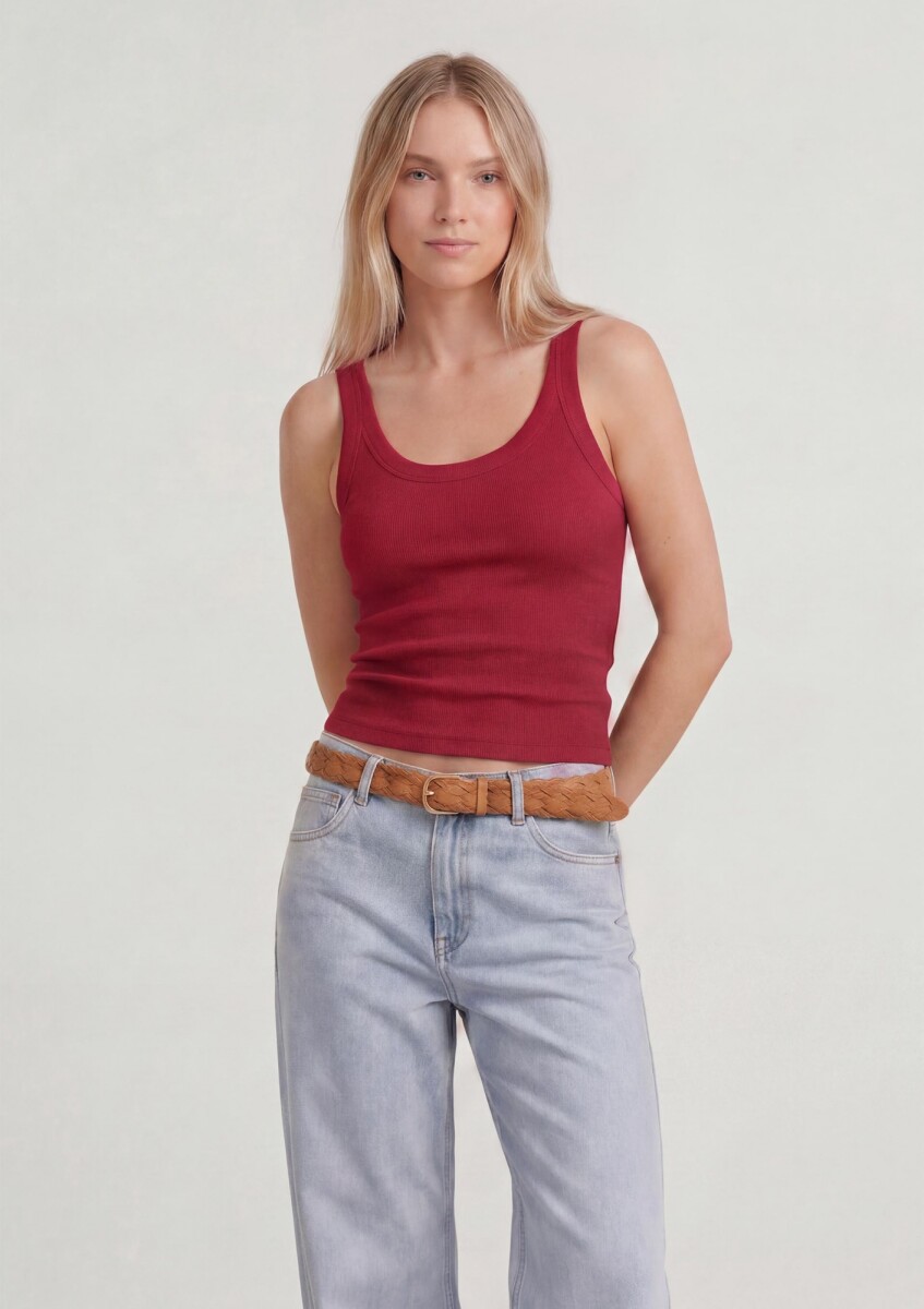 MUSCULOSA BÁSICA SLIM - ROJO 