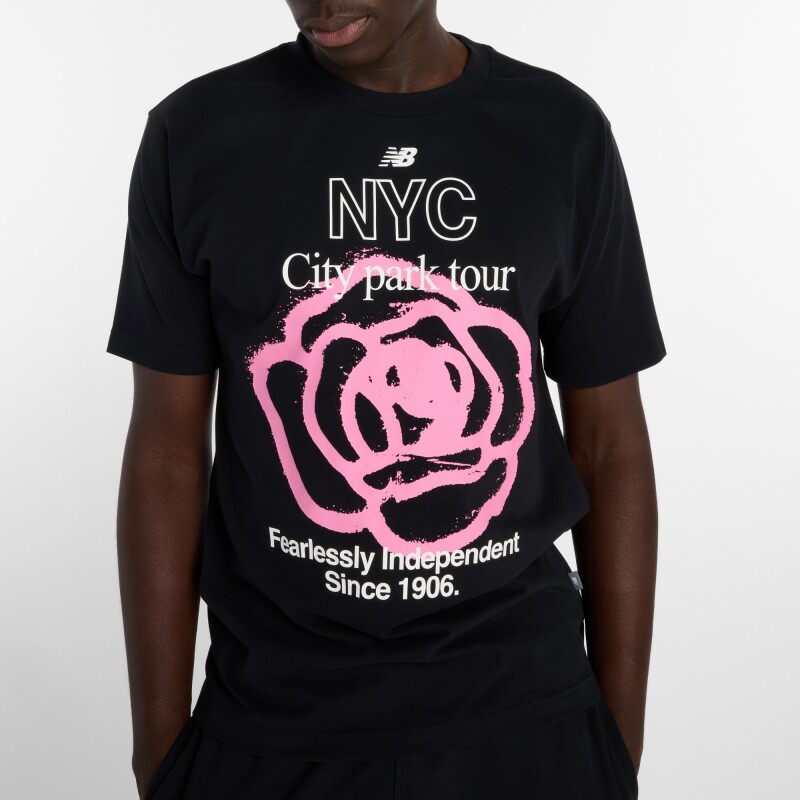 Remera New Balance de Hombre - NYC City - MT61018IBK BLACK