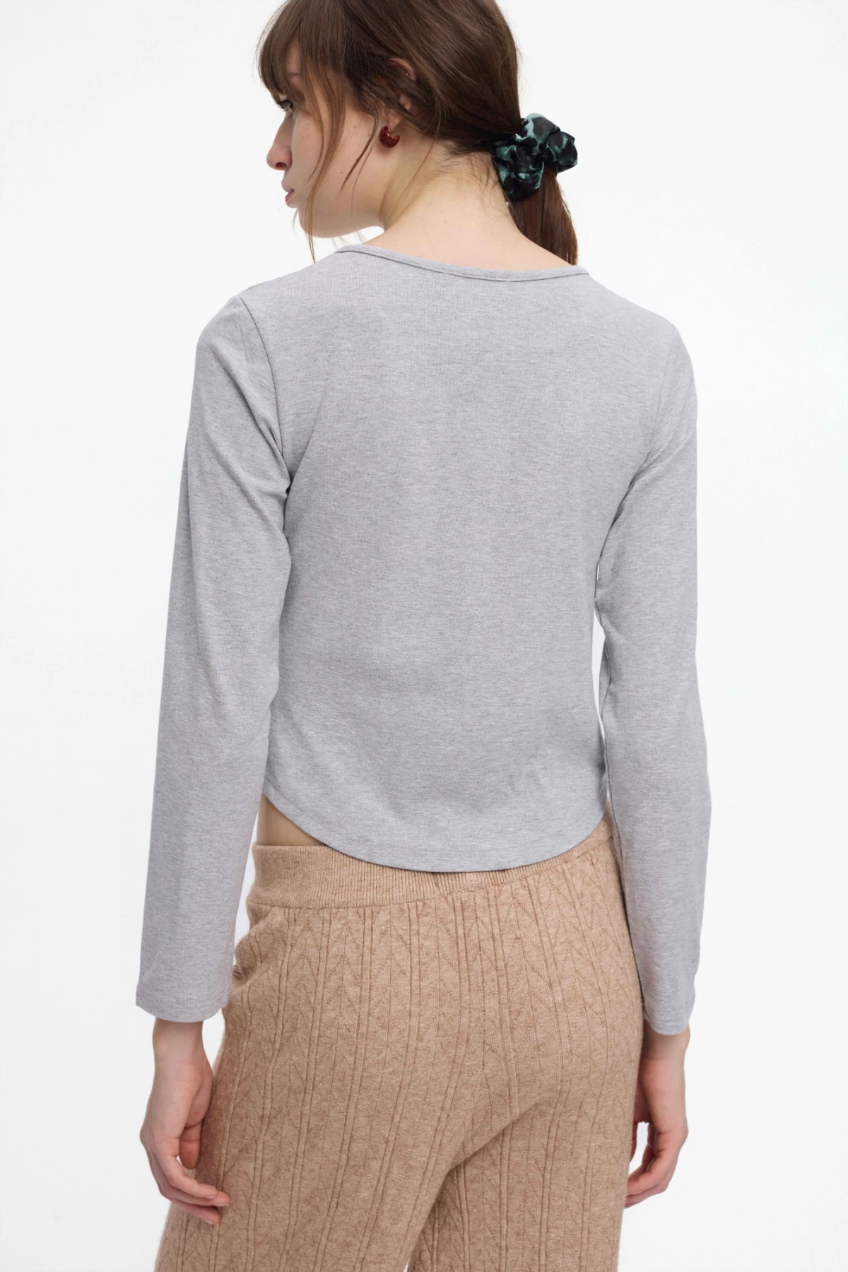 Remera Claus Gris Melange