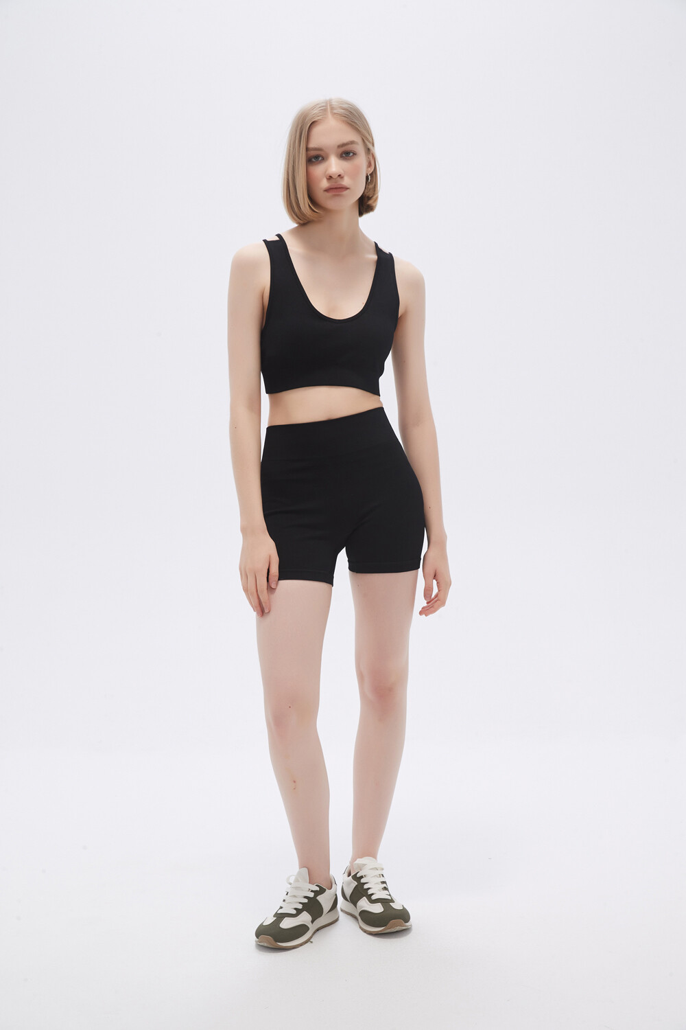 Tops Vala Negro