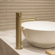Grifería Lavatorio Alto Signature Oro Cepillado DORADO-BRUSHED GOLD