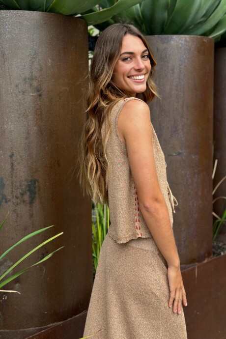 CHALECO TEJIDO EN LINO FILIPA Camel