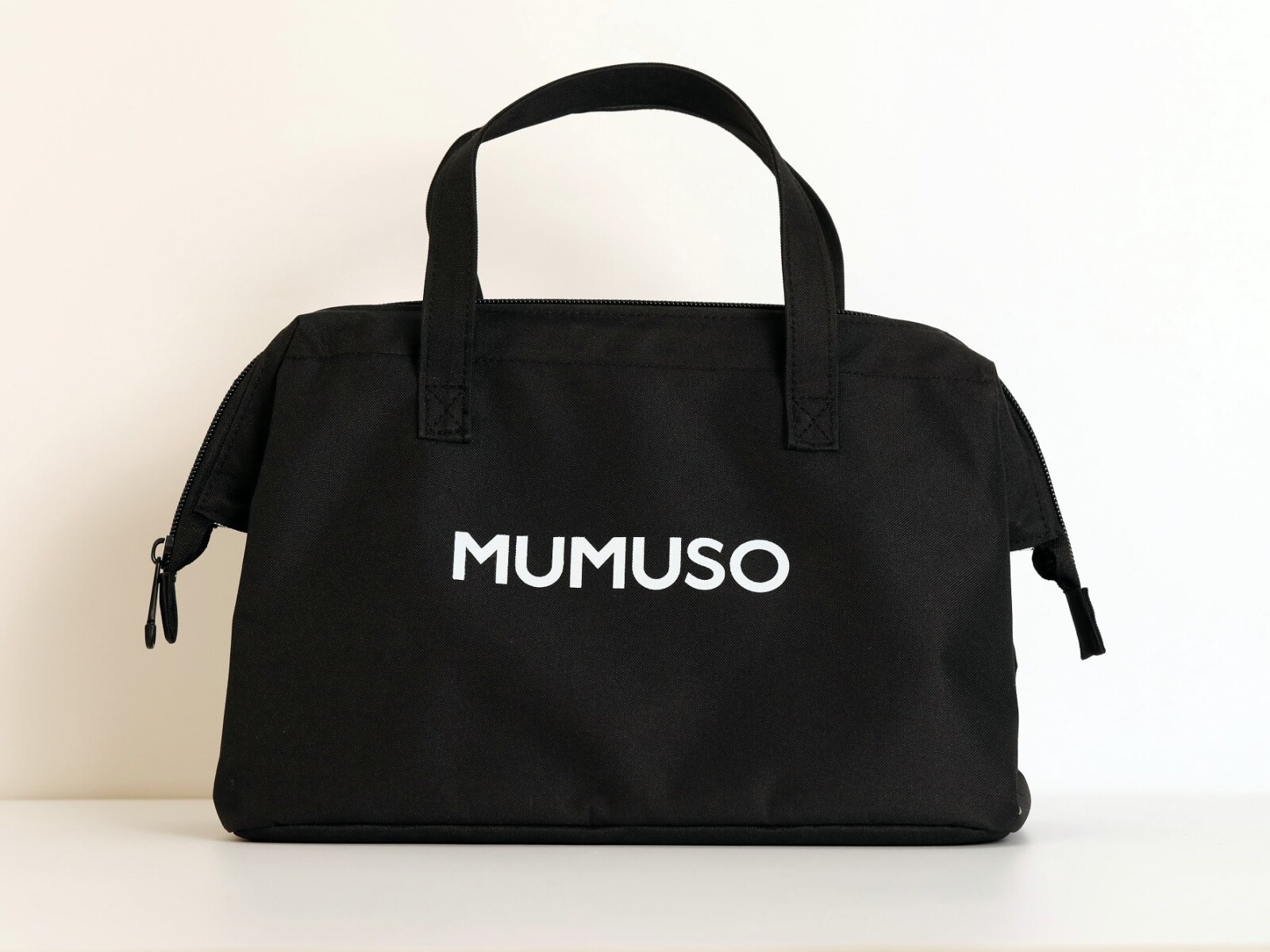 BOLSA DE ALMUERZO MUMUSO (NEGRO) 