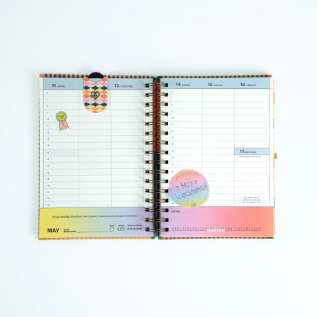 Agenda 2026 con stickers Esfumado Arcoiris Sc