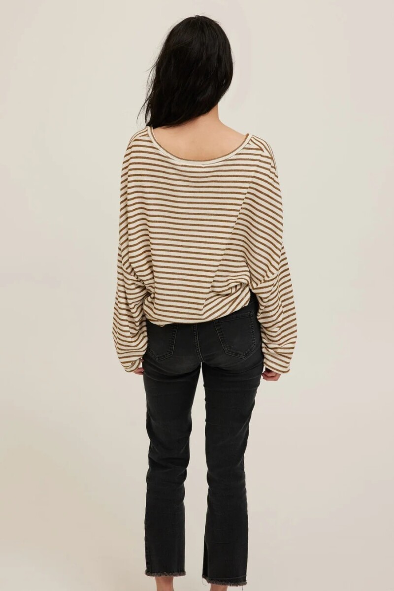 REMERA REN Verde
