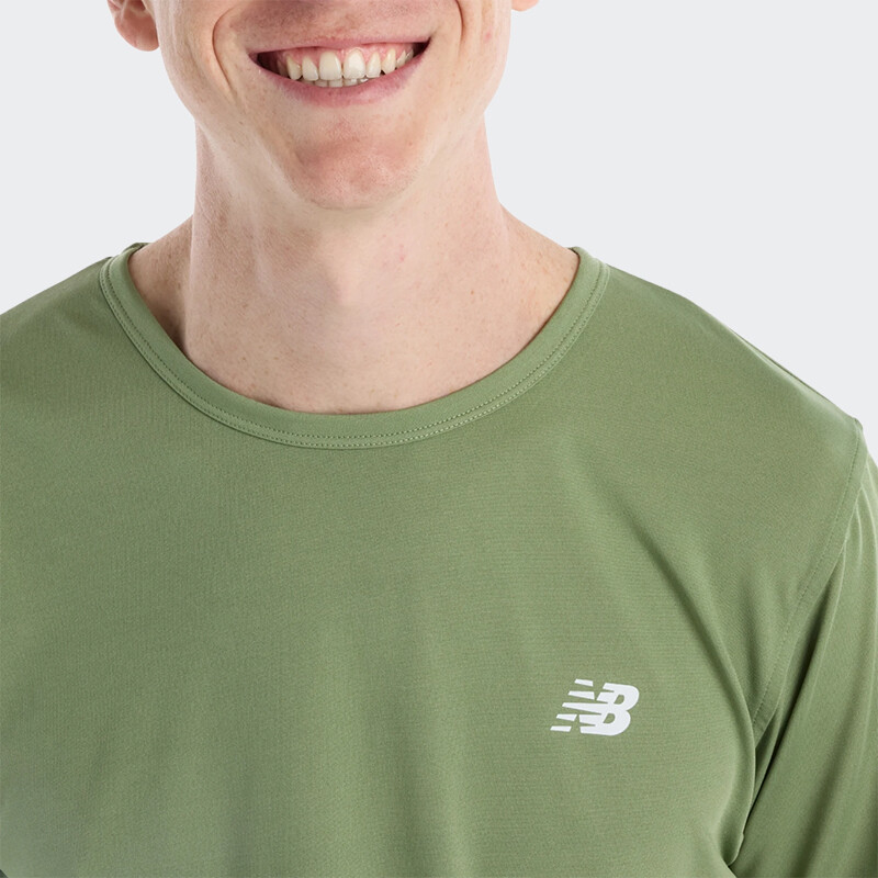 Remera New Balance Sport Essentials Verde
