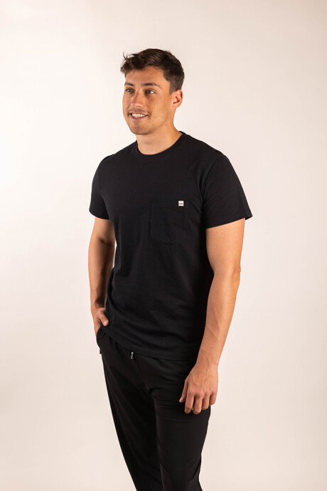 Remera Aren Negra