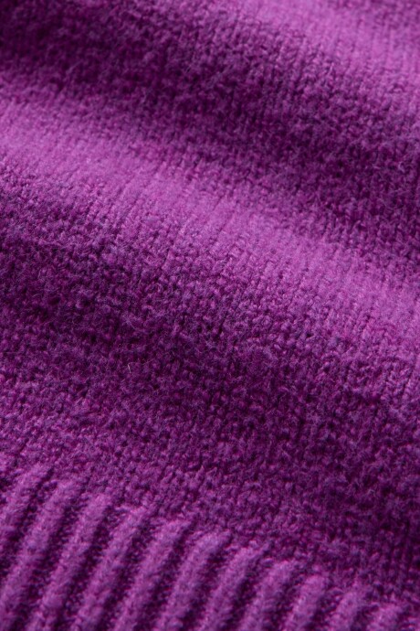 Buzo Cashsoft Cuello V Niña Ultraviolet Wave