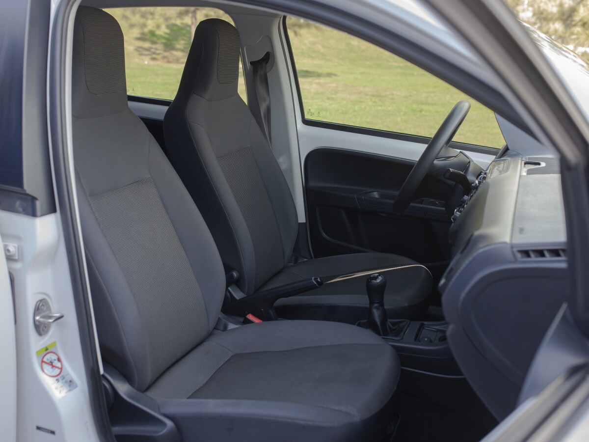 Volkswagen Up Move 1.0 Extra Full | Permuta / Financia Volkswagen Up Move 1.0 Extra Full | Permuta / Financia