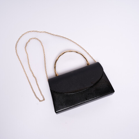 SOBRE AMAZONAS NEGRO SOBRE AMAZONAS NEGRO