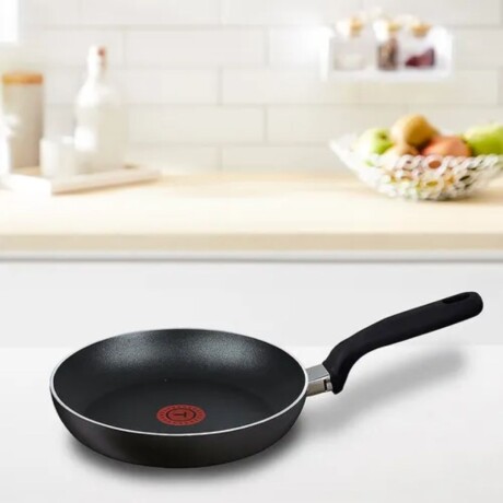 Sartén de 30cm Tefal Vital antiadherente | Color negro. Sartén de 30cm Tefal Vital antiadherente | Color negro.