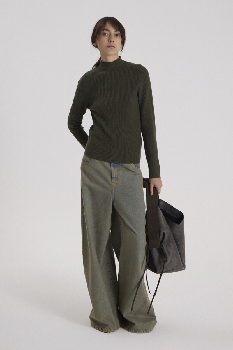 SWEATER ANDURA Verde Militar