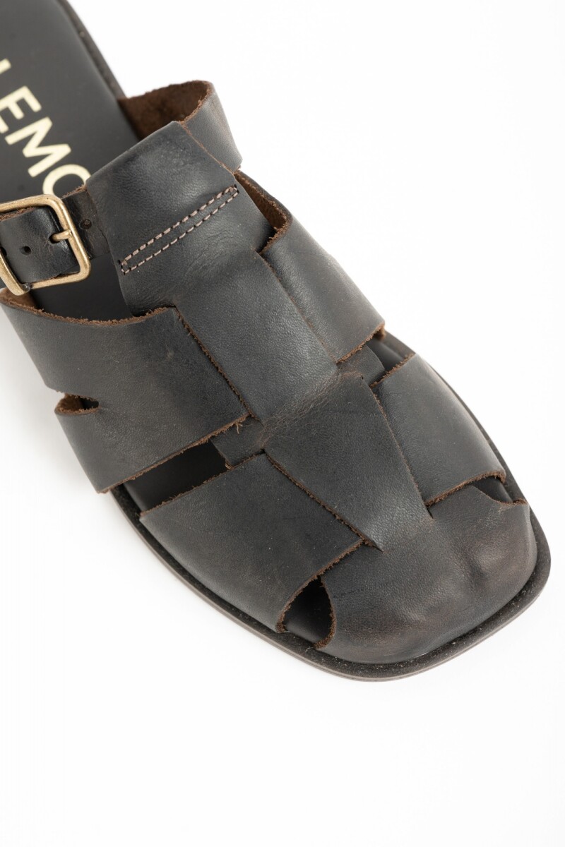 Zueco Cangrejera Cuero Chocolate