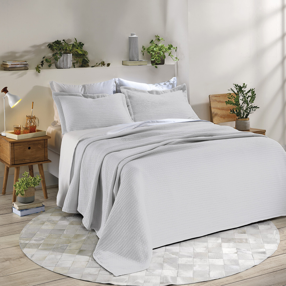 Juego Colcha y Funda Dohler Queen 100% Microfibra - GRIS PLATA 