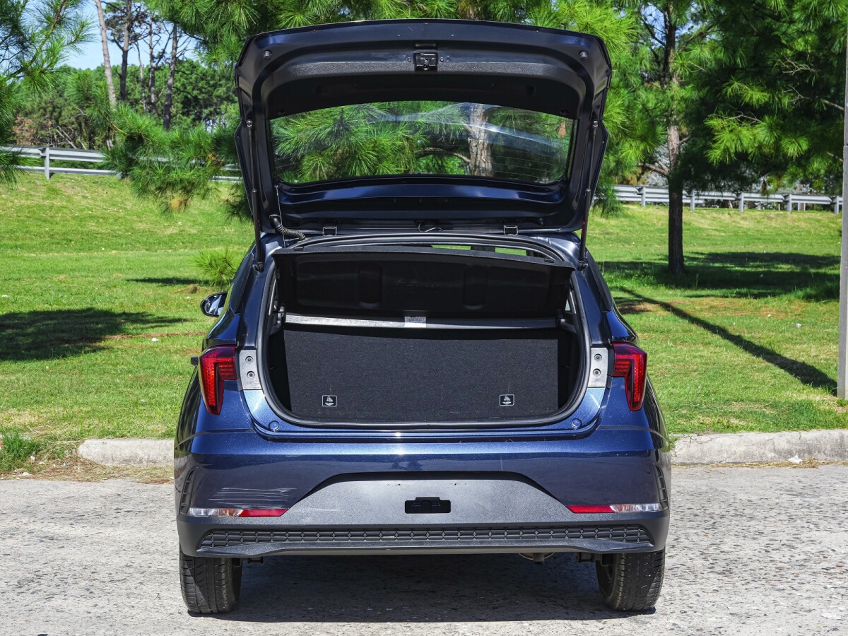 Hyundai HB20 Comfort 1.0 descuenta IVA| Permuta / Financia Hyundai HB20 Comfort 1.0 descuenta IVA| Permuta / Financia