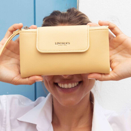 Billetera Marah Maiz