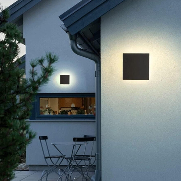 Lámpara pared LED cuadrado negro IP65 12W cálida IX4564