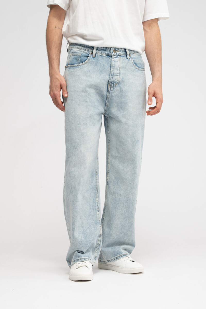 Pantalón Jean Ancho Azul Claro