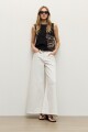 Blusa con aplique bordado negro